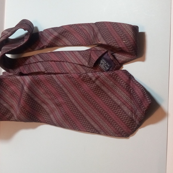 Cambridge collection silk tie - Picture 1 of 5